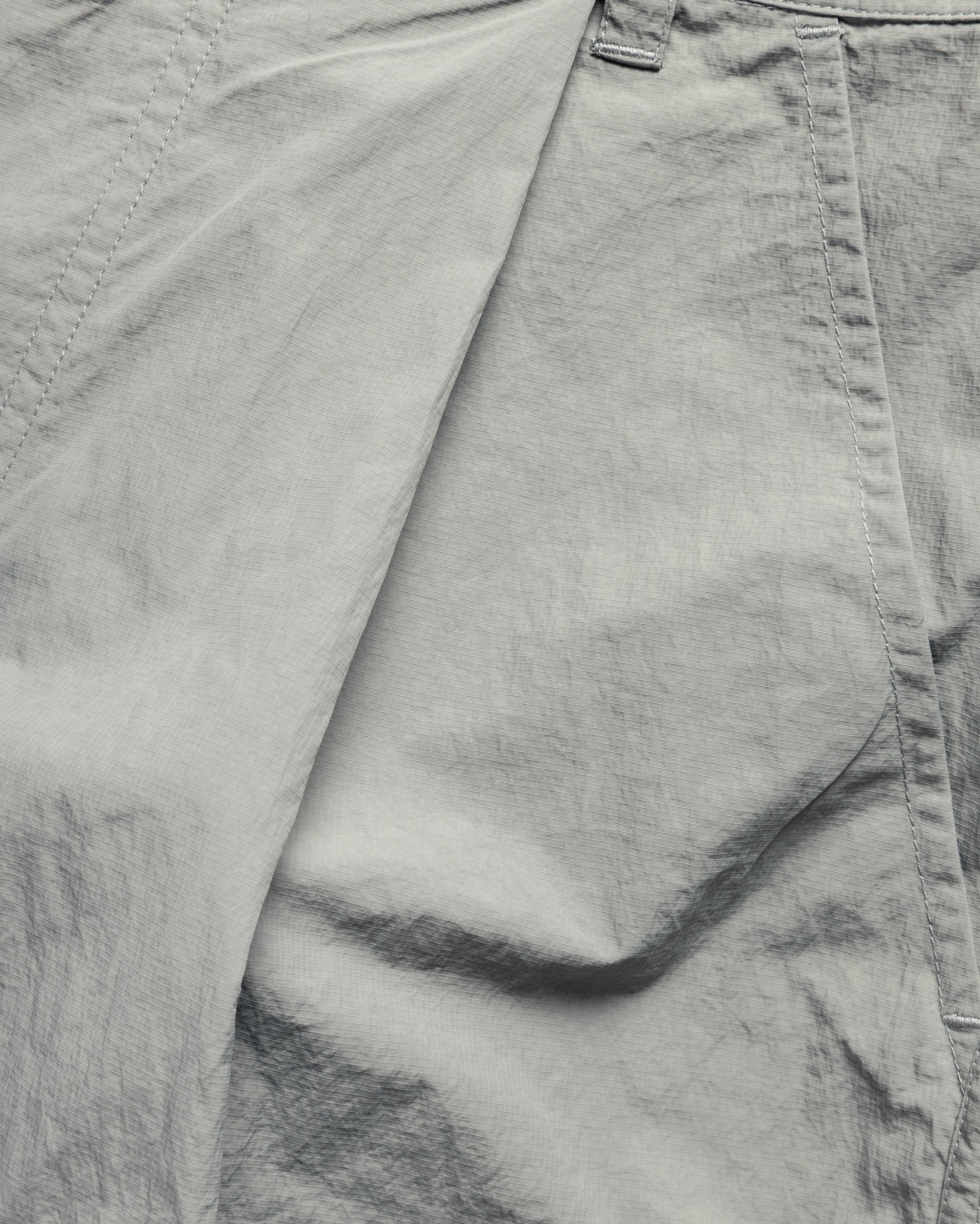 EMERY PLEATED BIG SHORTS - LUNAR ROCK FEATHERWEIGHT MICRO RIPSTOP NYLON