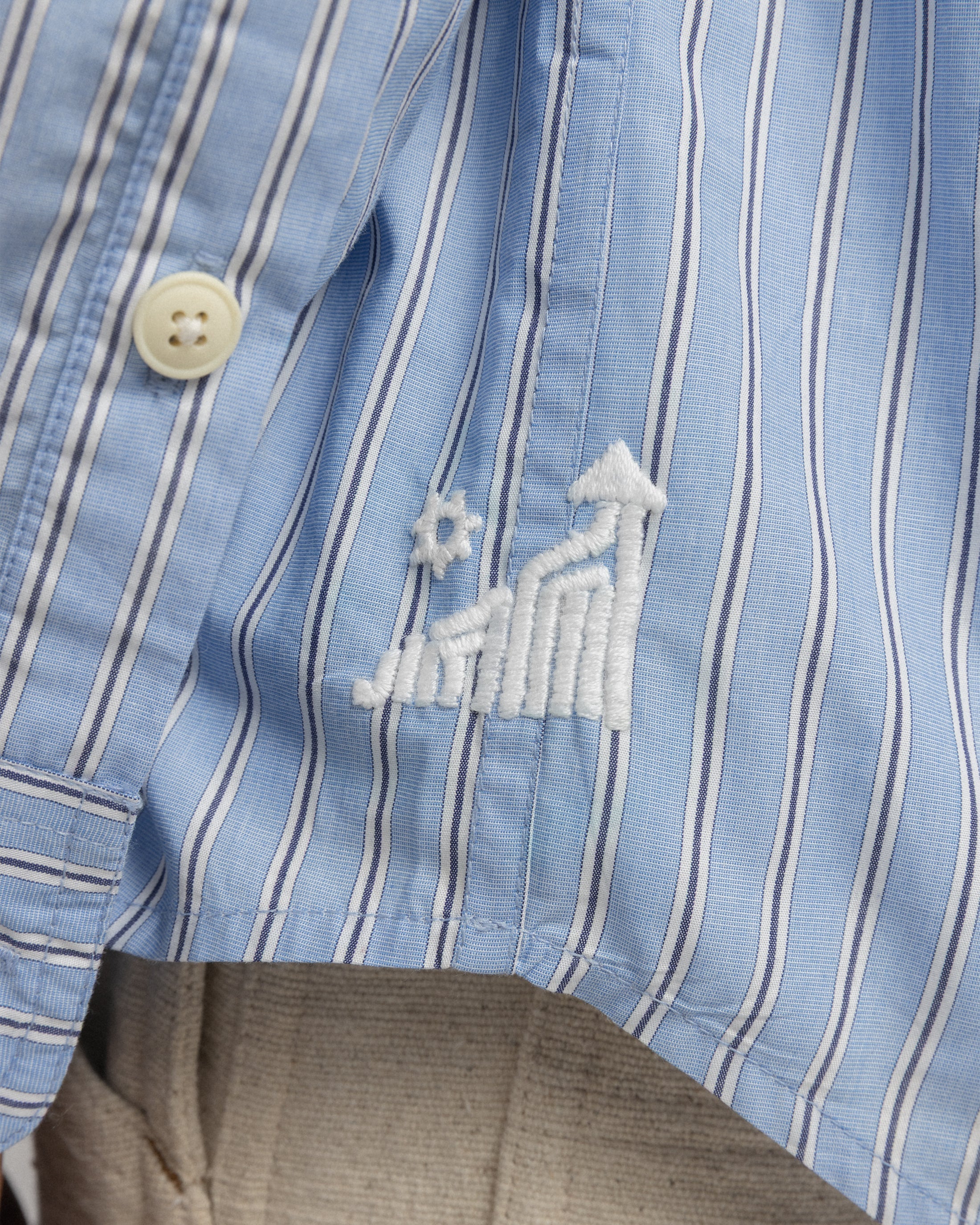 LOCUST POINT COLLAR SHIRT - ROYAL / WHITE / NAVY POPLIN STRIPE