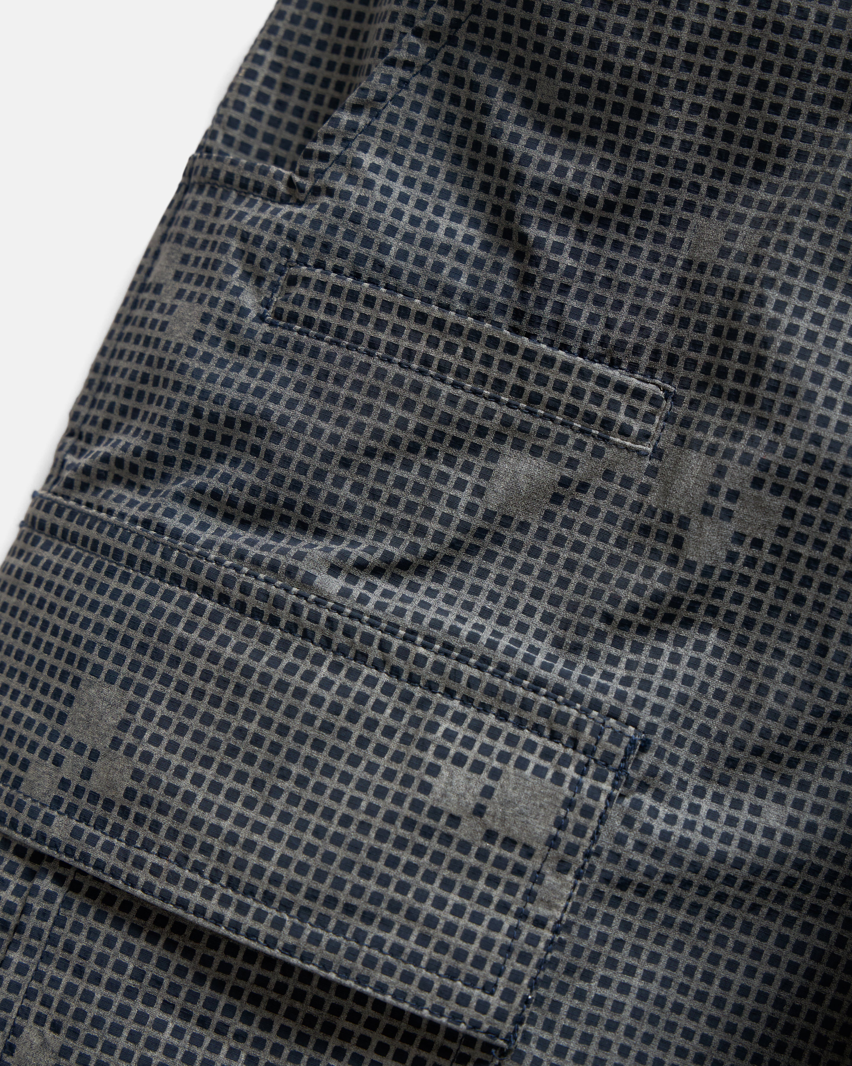 TAC CARGO SHORT - NAVY / 3M REFLECTIVE SILVER HAND SCREENED NYLON