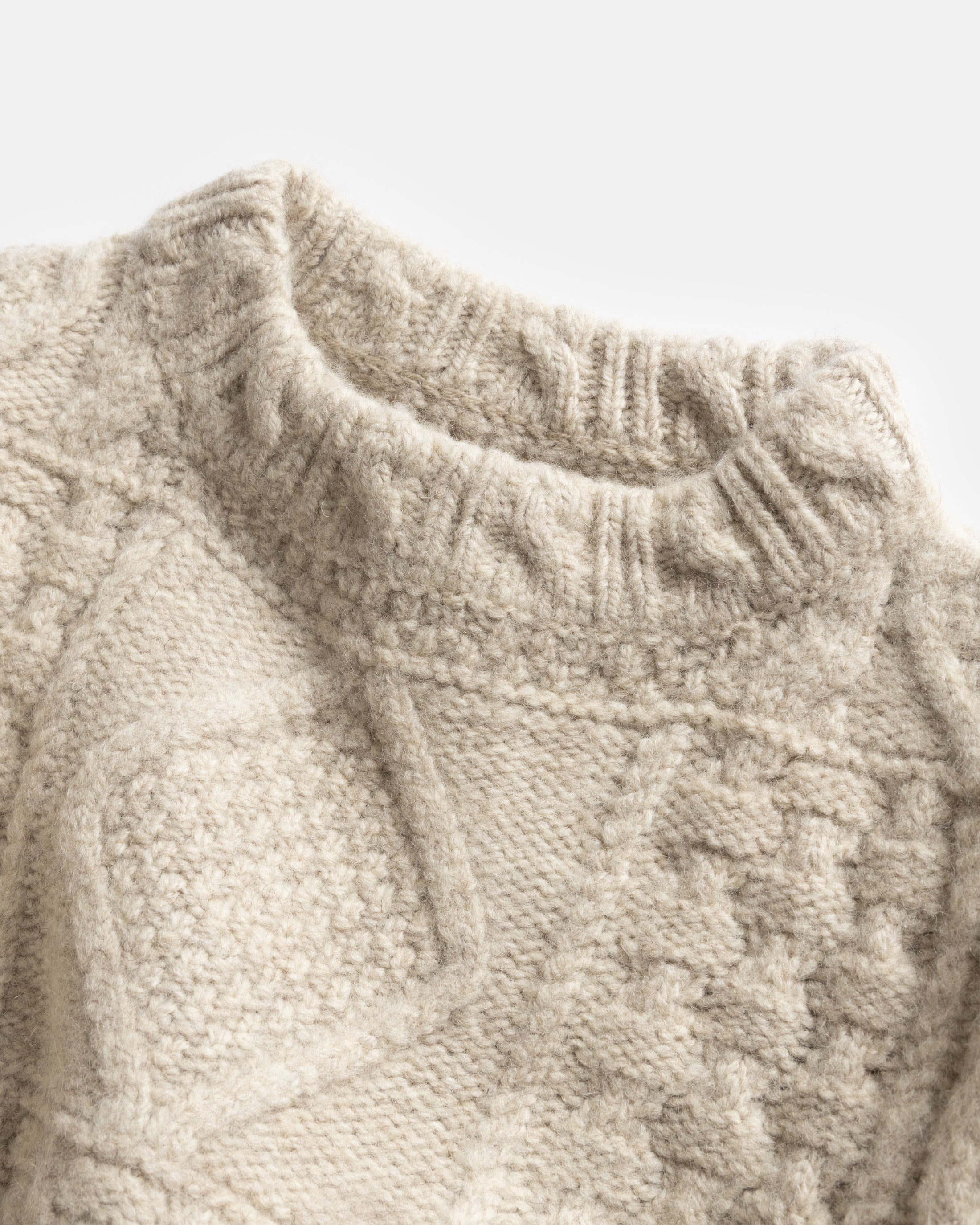 DOVER RUGGED CABLEKNIT CREWNECK SWEATER - UNDYED ANDEAN WOOL