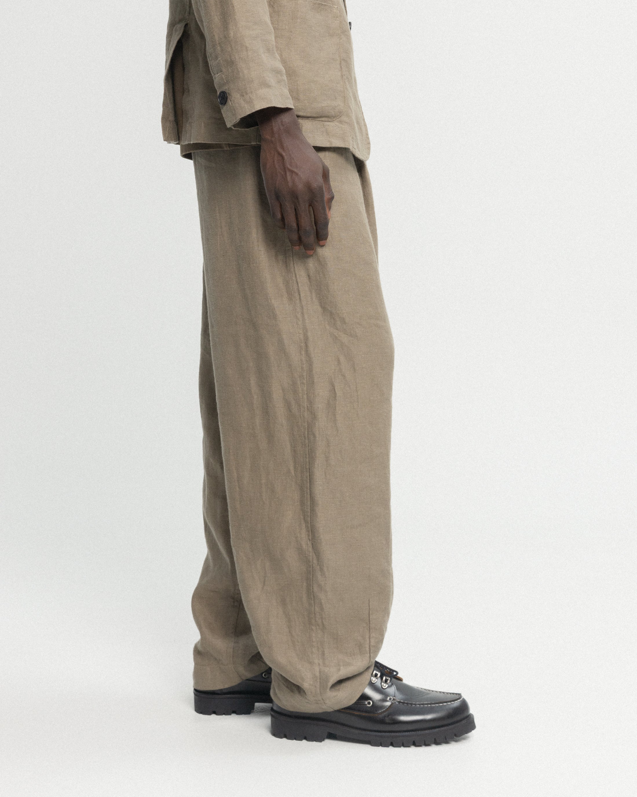 KELL PLEATED BIG PANT - FALLEN ROCK LINEN TWILL