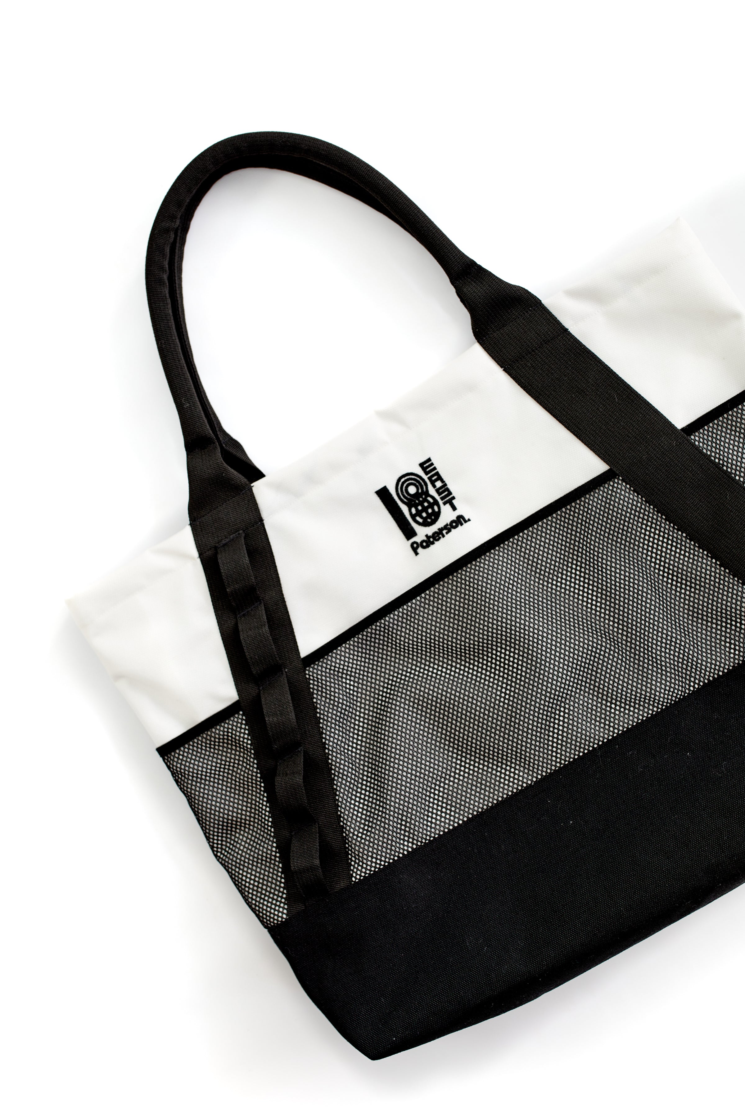 ANTHONY CARRYALL TOTE - WHITE / BLACK 1000D WATER-REPELLENT BALLISTIC NYLON