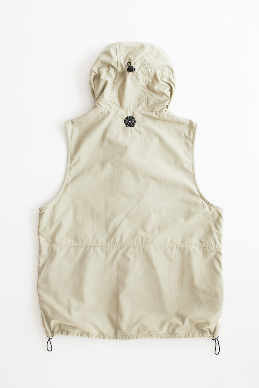 AVENTINO HOODED VEST - CEMENT NYLON SUPPLEX