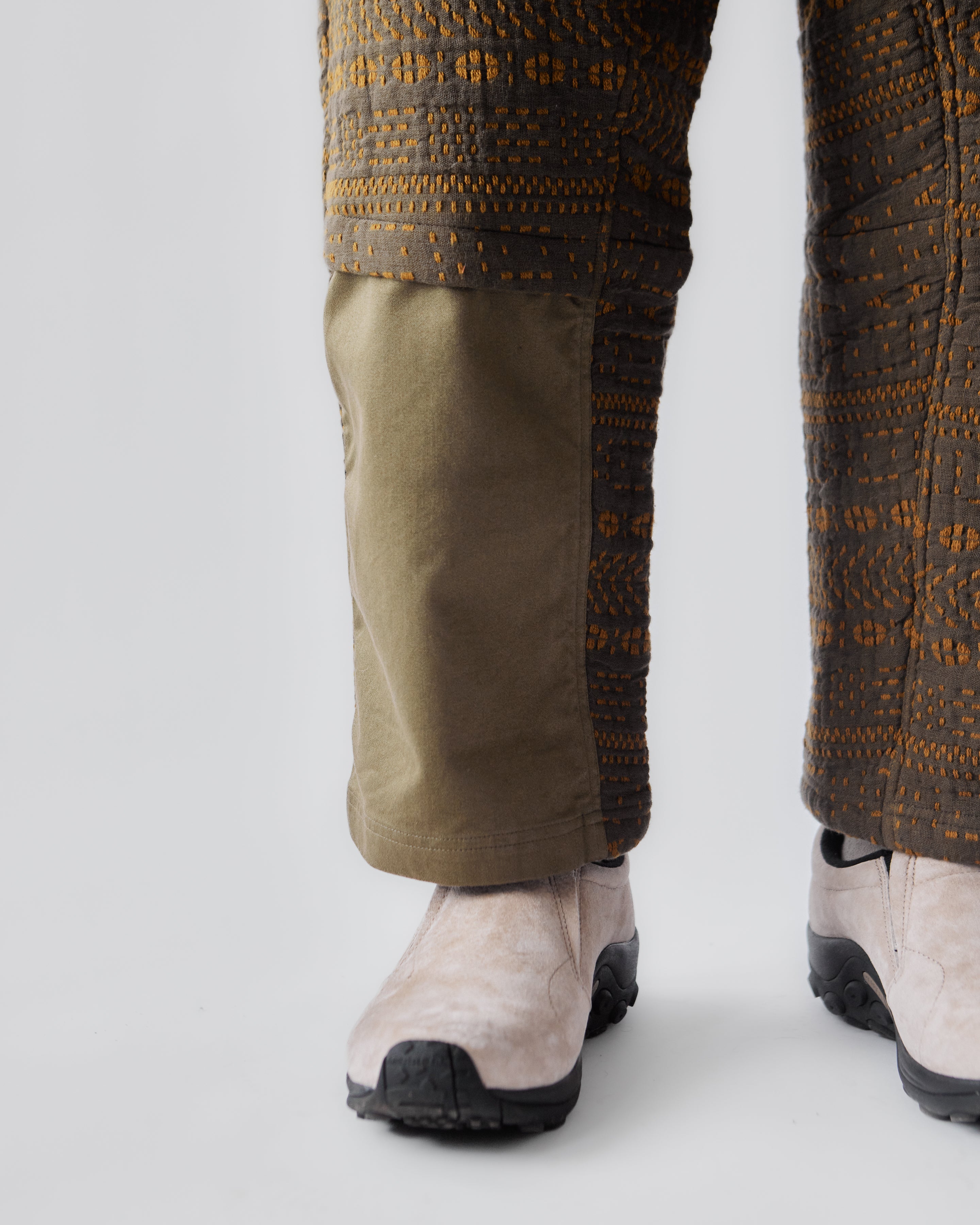 EAST_STUDIES MS - 103 FIELD PANT - WILLOW GREEN HAND QUILTED COTTON / SATEEN