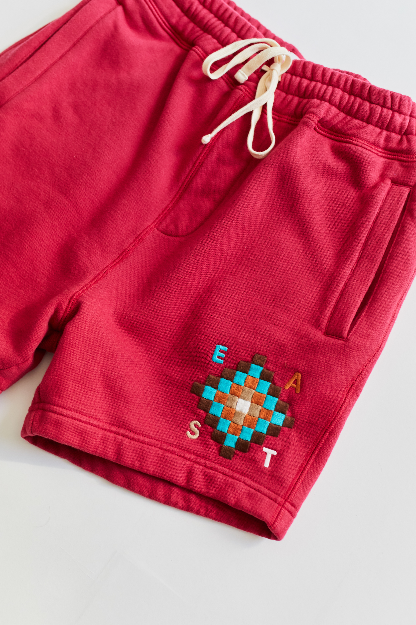 BRAHIM SWEATSHORT - BERRY PIMA FLEECE