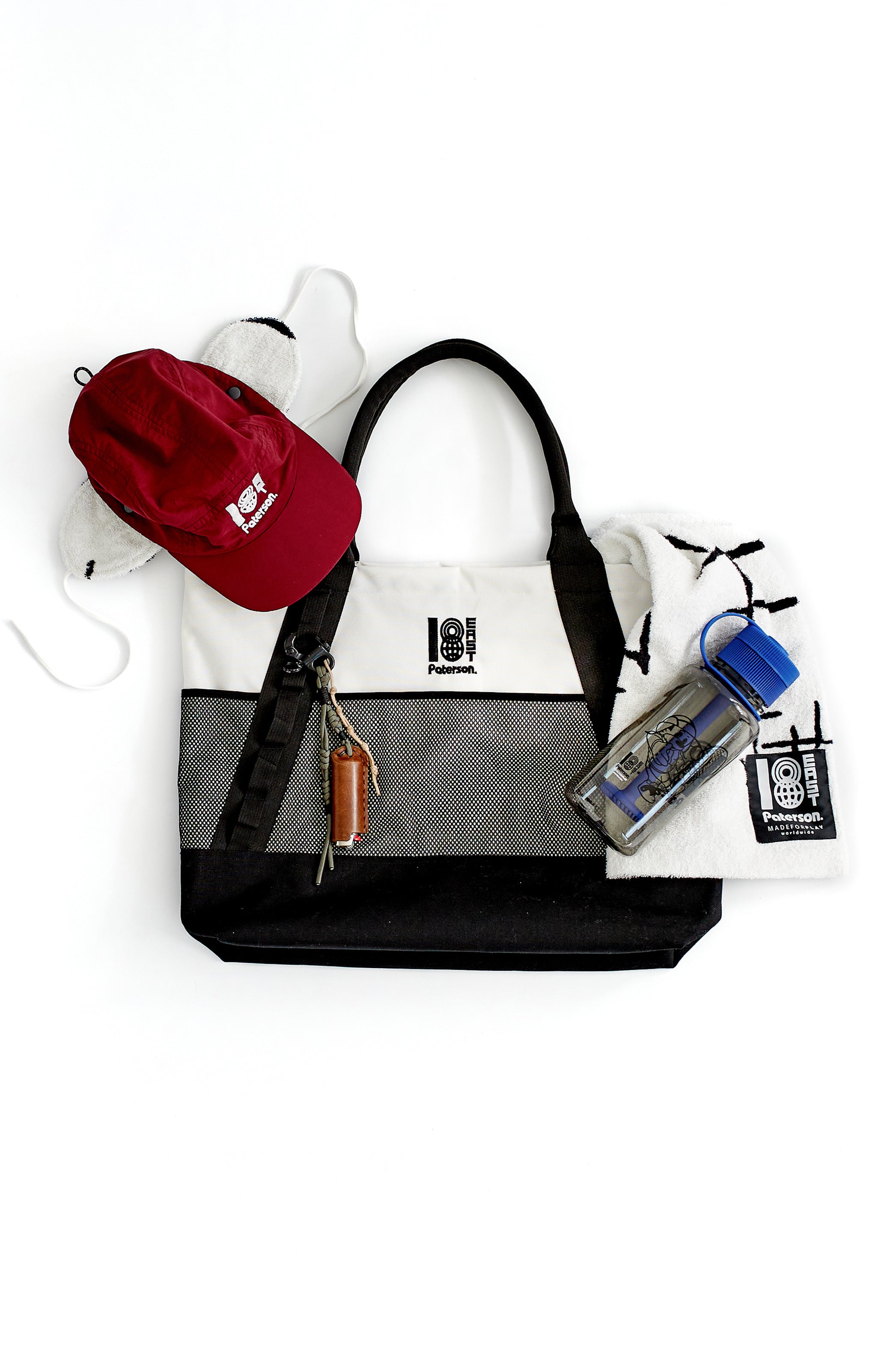 ANTHONY CARRYALL TOTE - WHITE / BLACK 1000D WATER-REPELLENT BALLISTIC NYLON